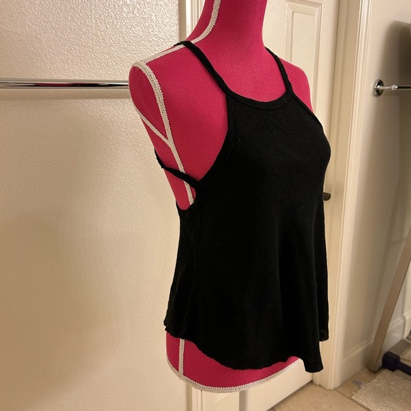 Free People Tops, excellent used condition - Picture 2 of 3